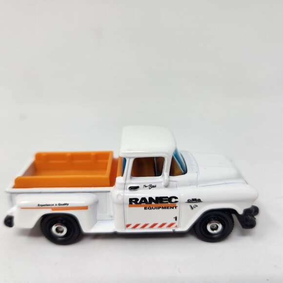 Matchbox 1957 GMC Stepside Ranec Equipment White Truck Die-Cast 1:66 Scale Model - Picture 1 of 6